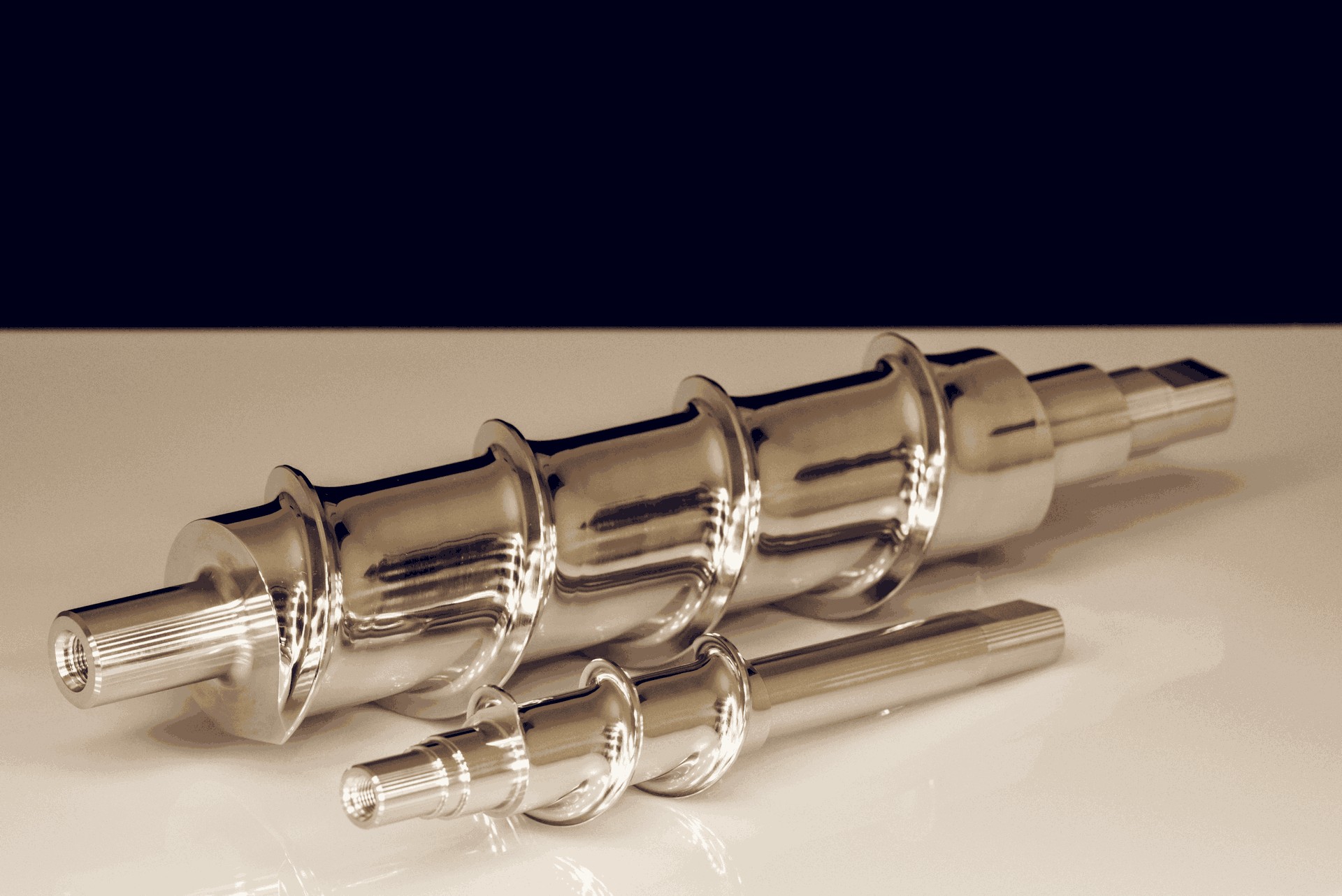 Endless screws